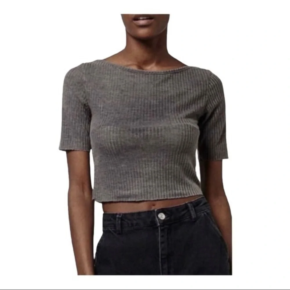 TOPSHOP RIBBED RIB CROP TOP TEE NWT SIZES 2 4 6 8 AVAILABLE BRAND NEW - Picture 1 of 12